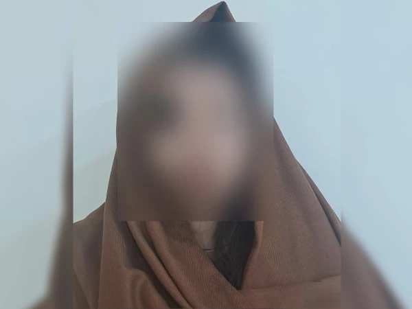 کراچی؛ بیرون ملک ملازمت کا جھانسہ دے کر بھاری رقوم بٹورنے والی خاتون گرفتار 90 041769273716 0