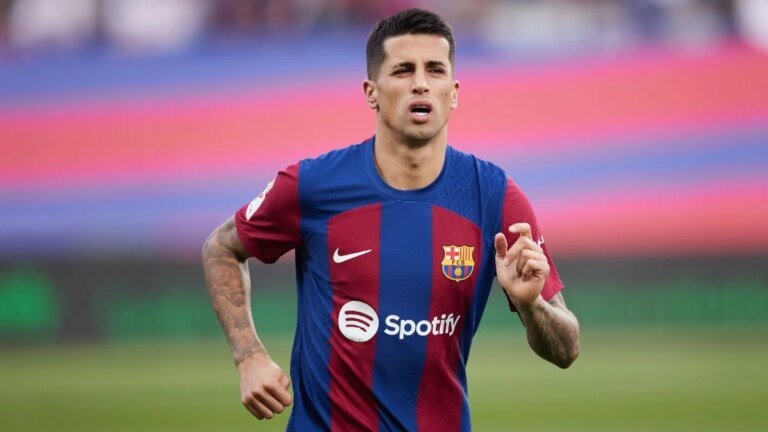 Barca seal Cancelo return to bolster defence
