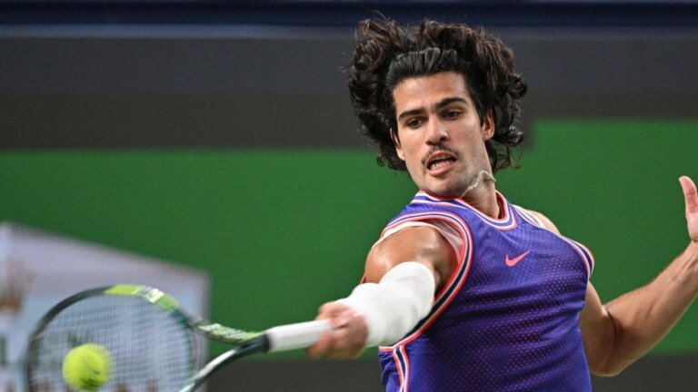 Bergs ousts Alcaraz in Shanghai Masters third round