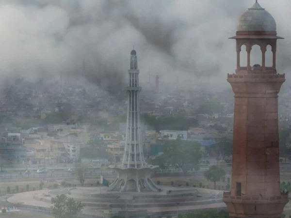 پنجاب میں اسموگ کنٹرول کیلیے 3 ارب سے 30 جدید فوگ کینن نصب کرنے کا فیصلہ