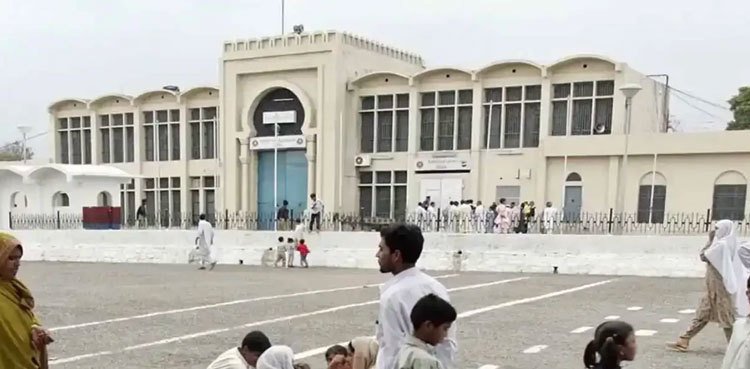 Medical Board Completes Hour-Long Check-up of PTI’s founder in Adiala Jail