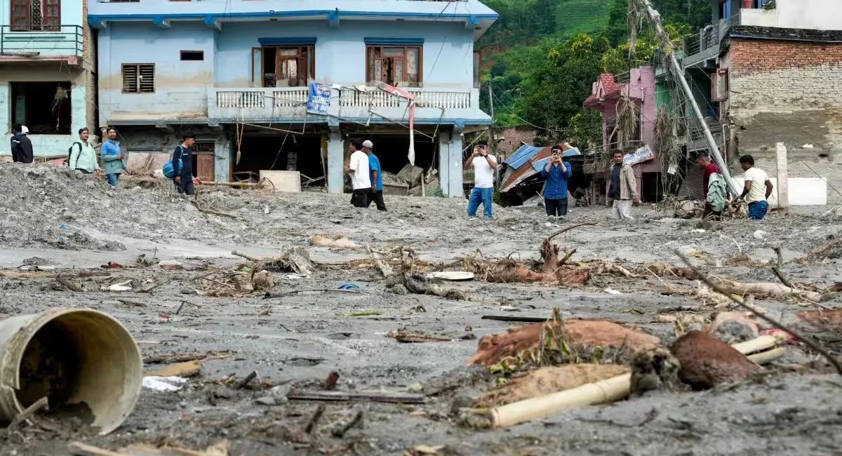 1787985651 nepal flood
