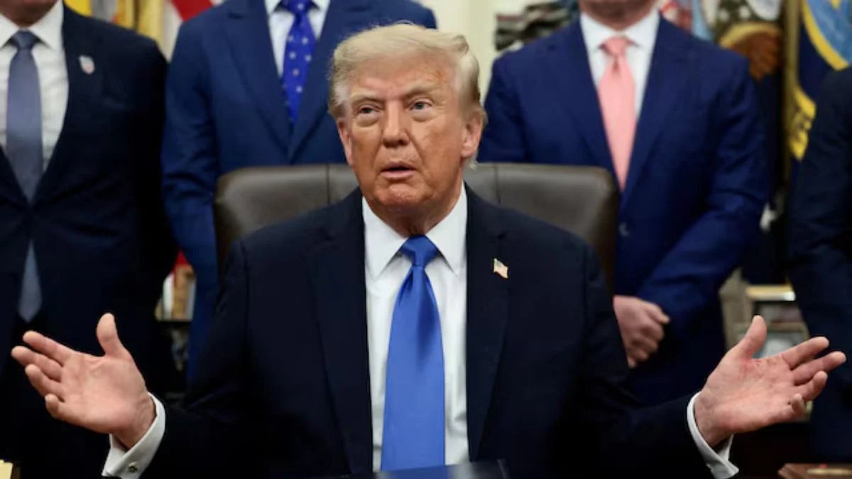 1789938933 US President Donald Trump