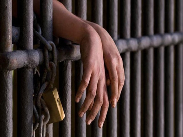 پاکستانی شہریوں کی بڑی تعداد غیر ملکی جیلوں میں قید ہونے کا انکشاف 49 2323623 imprisonment 1652877529