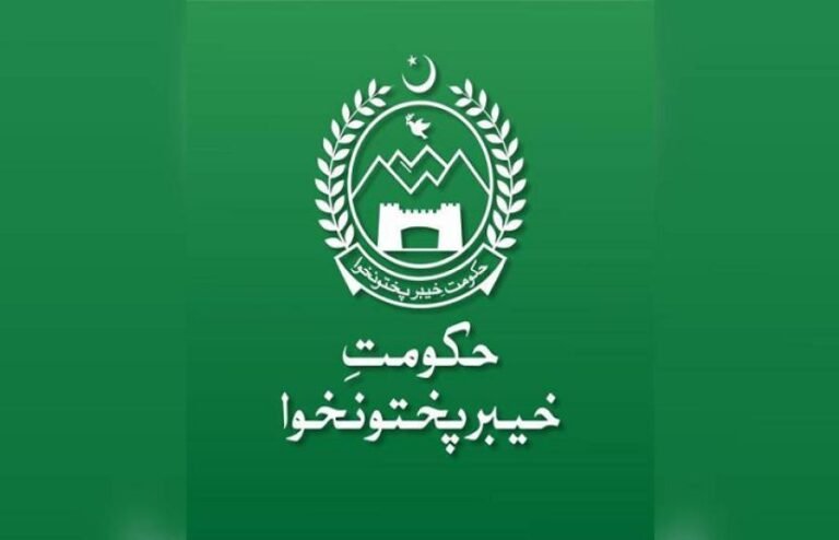 خیبرپختونخوا نے بدعنوانی کی نشاندہی کرنے والے افسر کا کنٹریکٹ منسوخ کر دیا، اربوں کی کرپشن پر خاموشی
