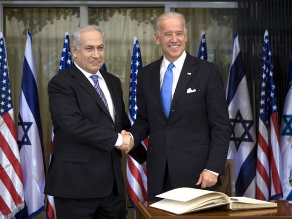 2673903 joebidenandn 1725285642