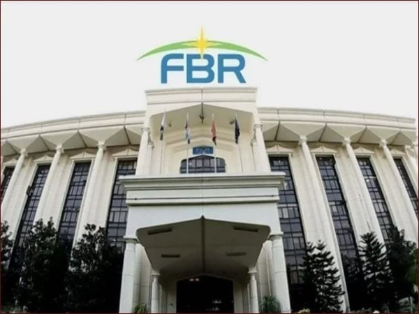 سینیٹ قائمہ کمیٹی میں ایف بی آر ترمیمی بل بحث کے بعد منظور