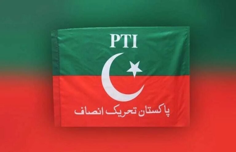 پی ٹی آئی کے وکیل رہنما کا پارٹی عہدوں سے استعفے کا اعلان