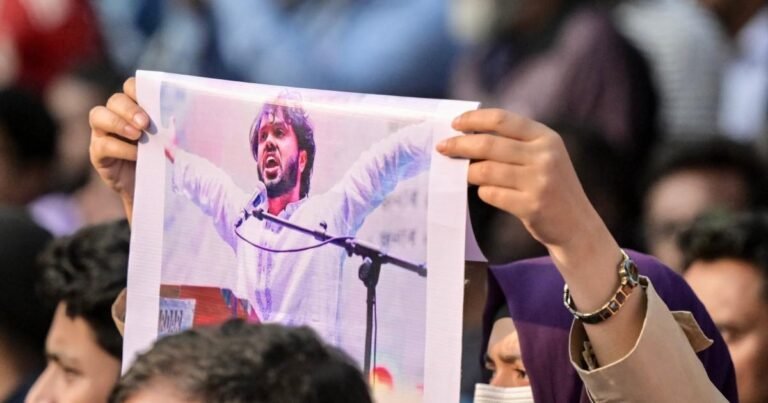طلبہ رہنما عثمان ہادی کے مبینہ قاتل انڈیا فرار ہوئے: بنگلہ دیشی پولیس