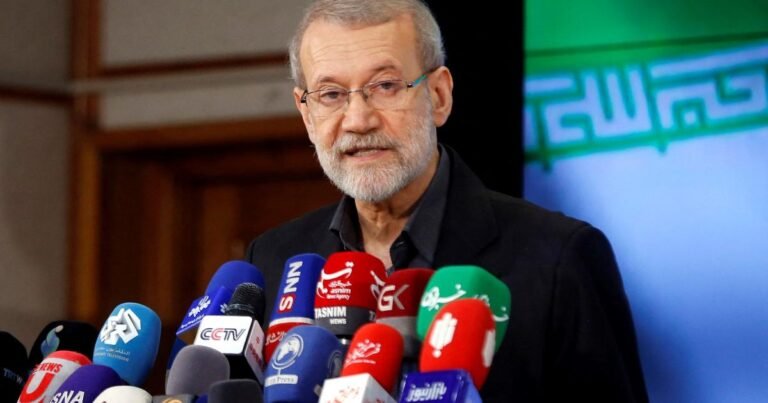 علی لاریجانی: ’فلسفی‘ سے ایران کی طاقتور ترین شخصیت تک