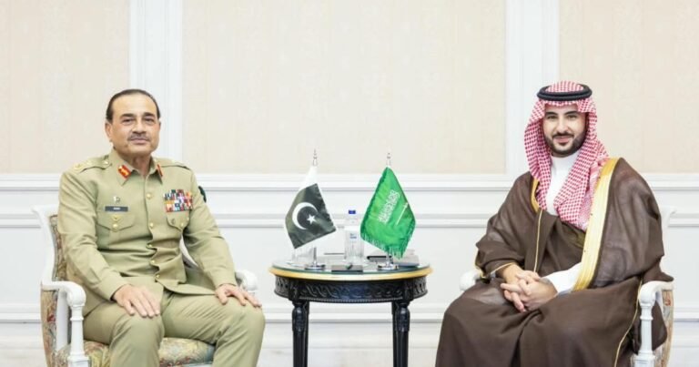 فیلڈ مارشل عاصم منیر کی سعودی و ترک حکام سے ملاقاتیں، دفاعی تعاون پر تبادلہ خیال
