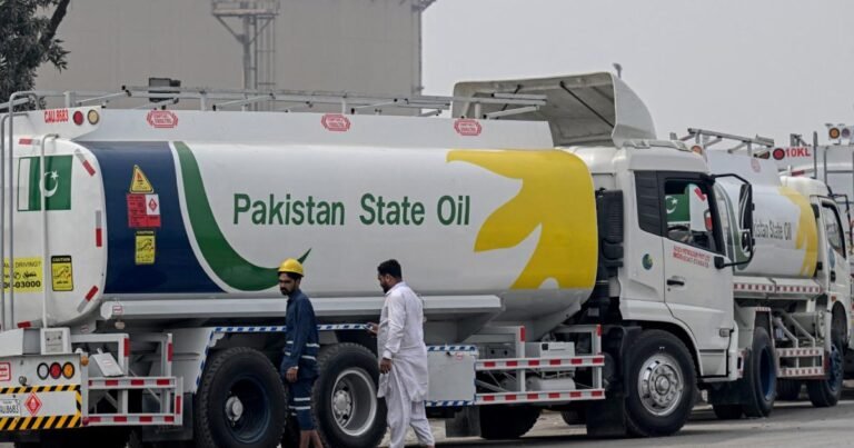 ملکی ضروریات کے لیے ڈیزل اور پیٹرول کا کافی ذخیرہ موجود:حکام