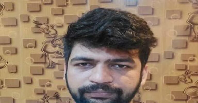 جعلی امریکی ڈاک ٹکٹوں کی آن لائن فروخت سے 35 ارب روپے کا فراڈ، مرکزی ملزم گرفتار