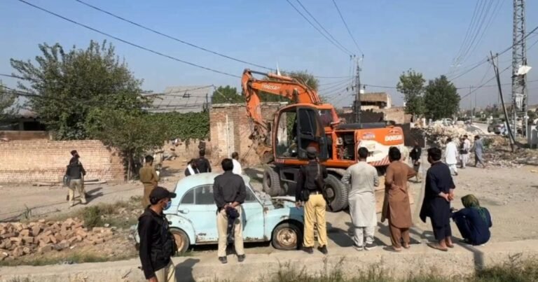 پشاور میں تجاوزات کے خلاف آپریشن کس قانون کے تحت؟