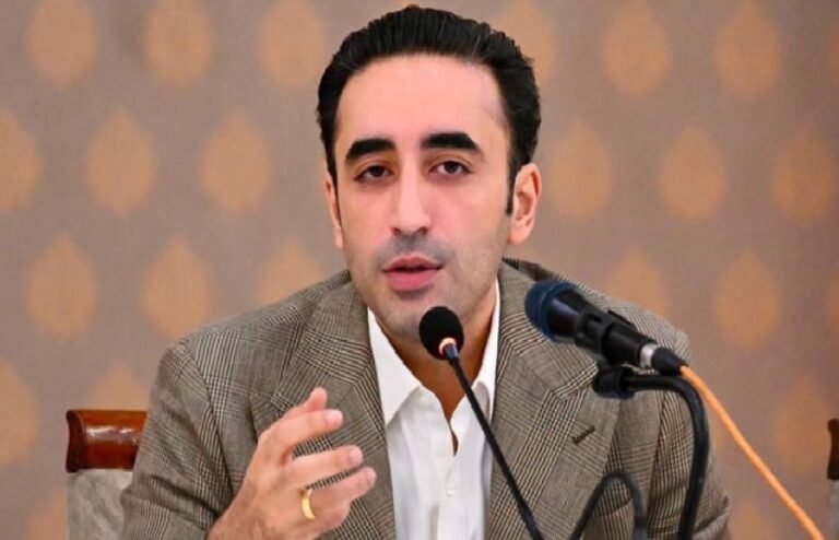 اگر پی ٹی آئی نے دہشت گردی کے خلاف وفاق کا ساتھ نہیں دیا تو پھر شاید خیبر پختونخوا میں ایمرجنسی یا گورنر راج کی طرف جانا پڑے: بلاول