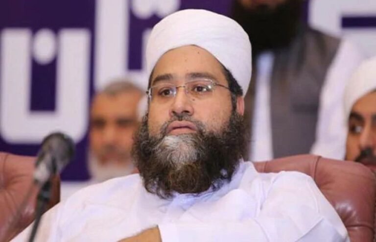 کوآرڈینیٹر قومی پیغام امن کمیٹی حافظ طاہر محمود اشرفی کی علماء و مشائخ کے ہمراہ سانحہ ترلائی کے حوالے سے پریس کانفرنس