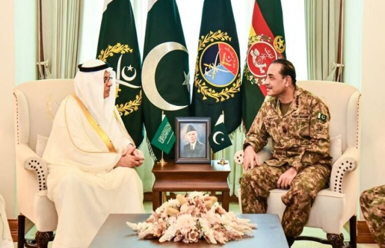 سعودی وزیر ماحولیات کی فیلڈ مارشل سید عاصم منیر سے ملاقات، باہمی دلچسپی کے امور پر تبادلہ خیال
