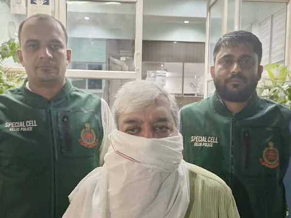 72 years old extrotionist arrest after 15 years in1787425876 0