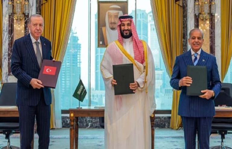 حوثی حملوں کے بعد سعودی عرب، ترکیہ اور پاکستان کے اعلیٰ فوجی حکام کا ہنگامی اجلاس طلب