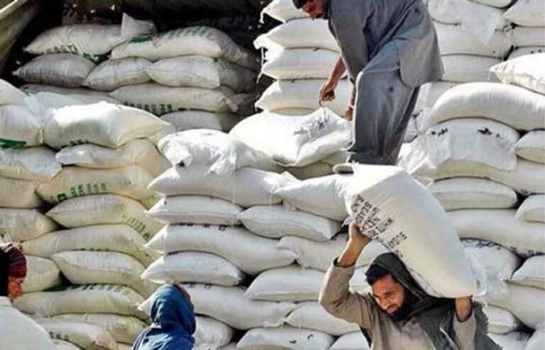 آٹے کی قیمت میں ایک بار پھر بڑا اضافہ، عوام پریشان