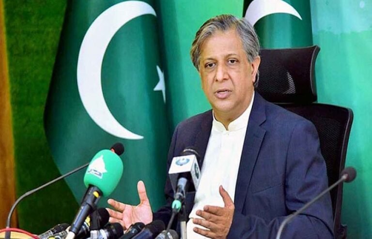 چیف آف ڈیفنس فورسز کا نوٹیفکیشن کسی بھی لمحے آجائے گا، اعظم نذیر تارڑ 79 971bbc282878dc86d950a8611c2e3e4f L