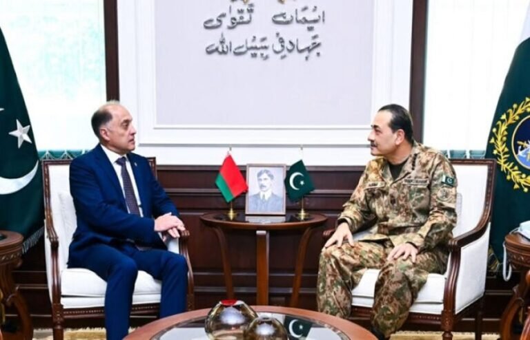 بیلاروس کے اعلیٰ سطح وفد کی فیلڈ مارشل عاصم منیر سے ملاقات، علاقائی اور عالمی سکیورٹی صورتحال، باہمی دلچسپی کے امور پر تبادلہ خیال