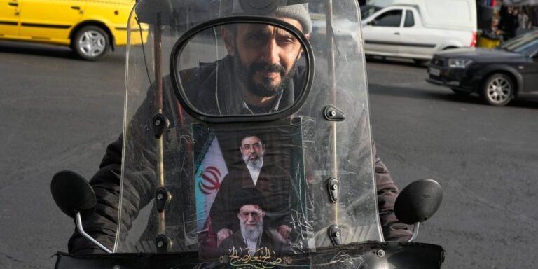 امریکہ نے ایرانی بندرگاہوں پر ’مکمل ناکہ بندی‘ نافذ کرنے کا دعویٰ کیا
