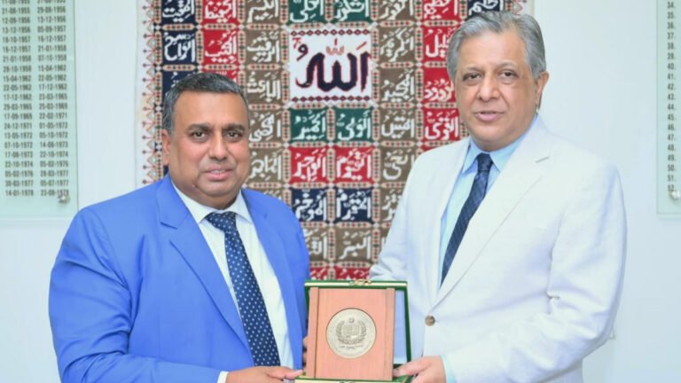 Pakistan offers Bangladesh cooperation on legal reforms