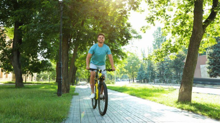 Earn Rs. 20,000 by just cycling