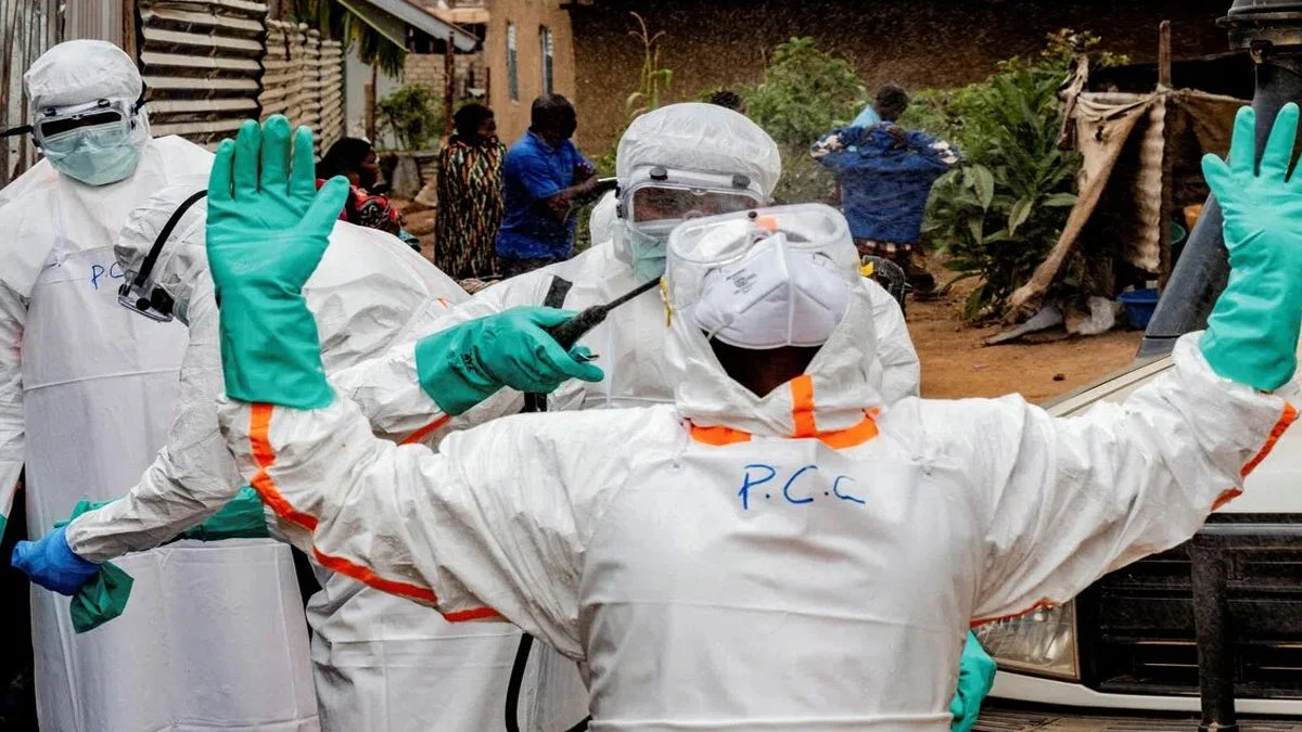 Ebola 1