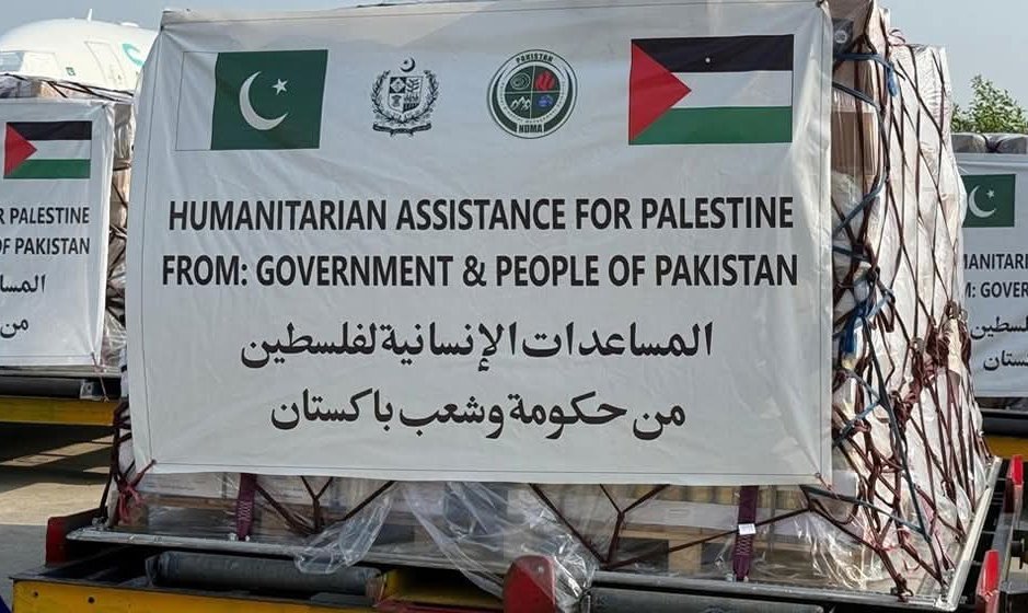 <br>پاکستان کی جانب سے غزہ کے عوام کے لیے 21ویں امدادی کھیپ روانہ 1 FB IMG 1756113233109 1