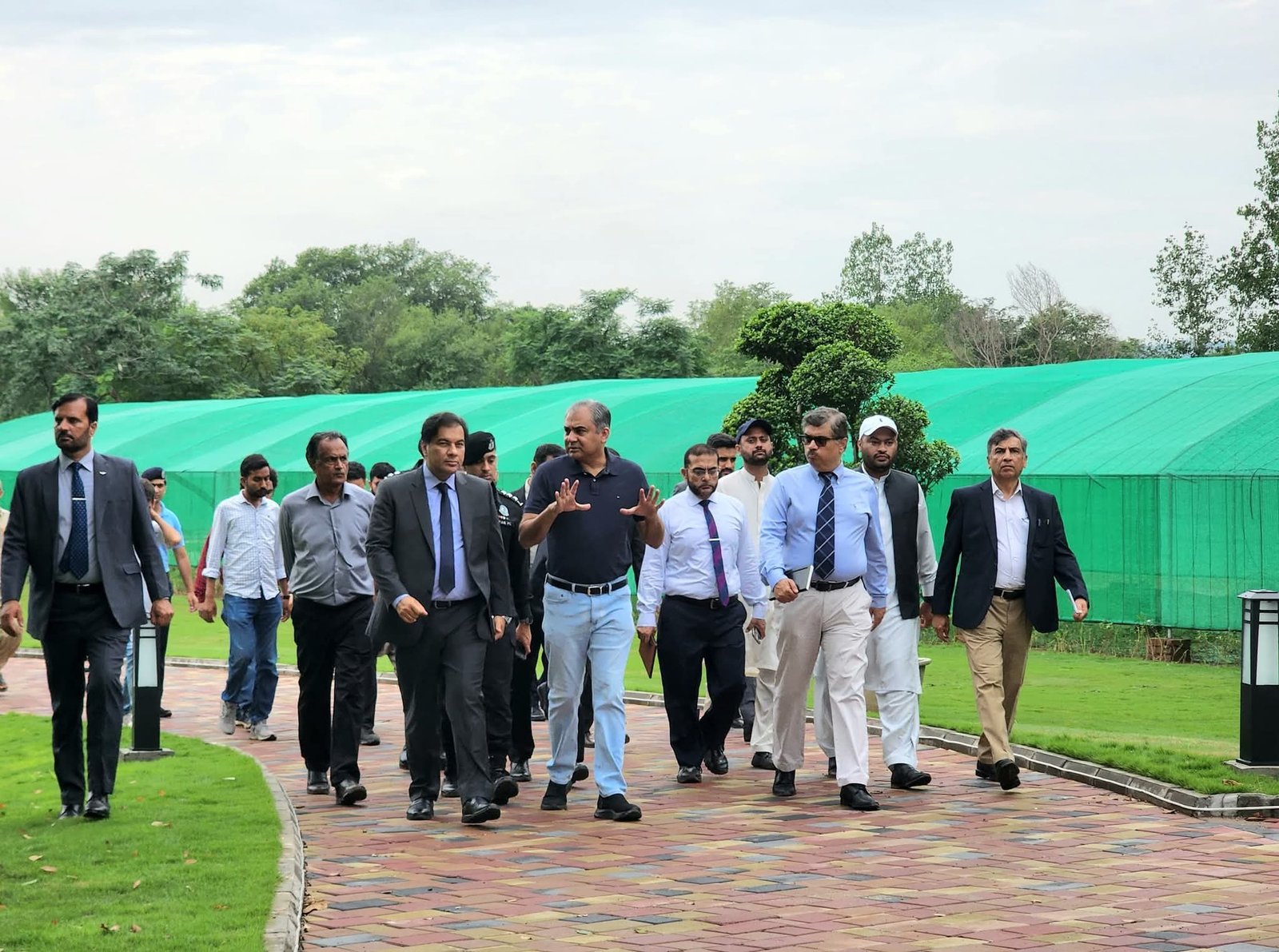 <br>اسلام آباد میں پاکستان کی سب سے بڑی ماڈل نرسری تکمیل کے قریب، ایک ملین پودے لگائے جائیں گے: وزیر داخلہ محسن نقوی 1 FB IMG 1756287330779