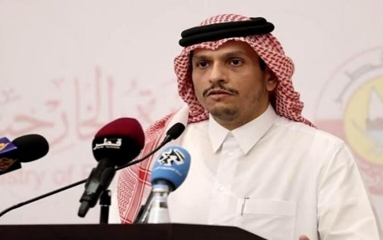 قطری وزیراعظم کا سخت ردِعمل: نیتن یاہو کو ڈاکو قرار، حملے پر قانونی کارروائی کا اعلان