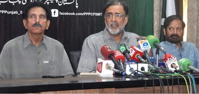 وزیراعلیٰ پنجاب کے لہجے پر تنقید، مریم نواز کو رویہ بدلنے کا مشورہ