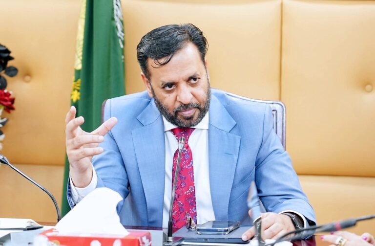 وفاقی وزیر صحت کی ADB وفد سے ملاقات، ویکسین پالیسی اور ہیلتھ اصلاحات پر تبادلہ خیال