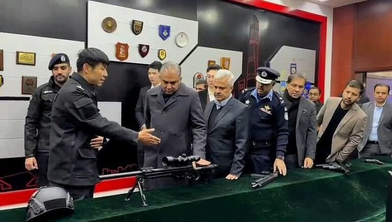 وفاقی وزیرداخلہ محسن نقوی شنگھائی پہنچ گئے، سپشل پولیس فورس کا دورہ