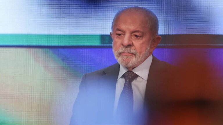 Brazilian soccer teams cry foul at Lula’s online betting ban