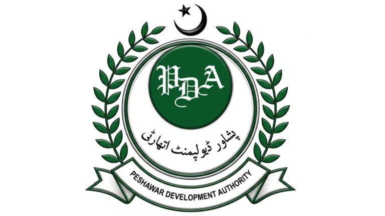 Peshawar commissioner directs speedy completion of flyovers and underpasses