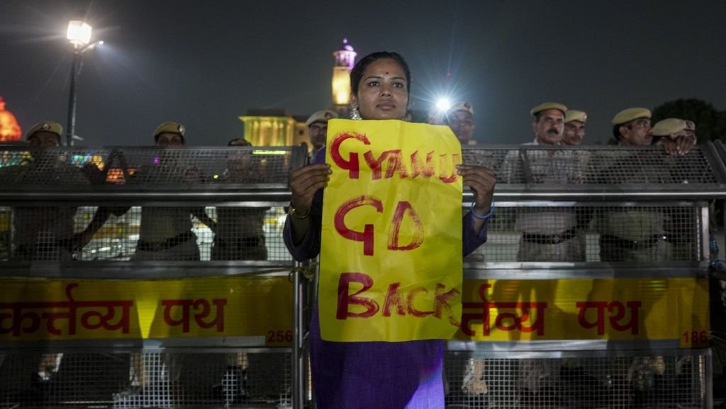 Gyanesh Protest PTI 1
