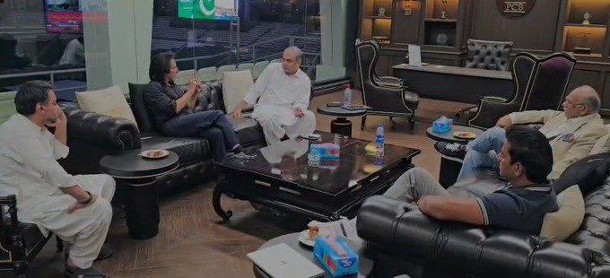 ایشیا کپ: پاکستانی ٹیم کی اسٹیڈیم روانگی ،اینڈی پائی کرافٹ آئی سی سی ہیڈ آفس طلب۔۔۔۔