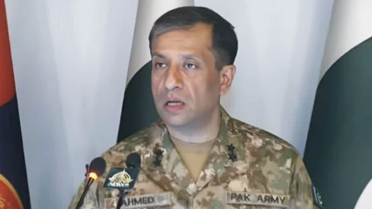 ڈی جی آئی ایس پی آر: خیبرپختونخوا کو دہشت گردوں کے حوالے نہیں ہونے دیں گے، دہشت گردی کے خلاف جنگ پوری قوم کی جنگ ہے