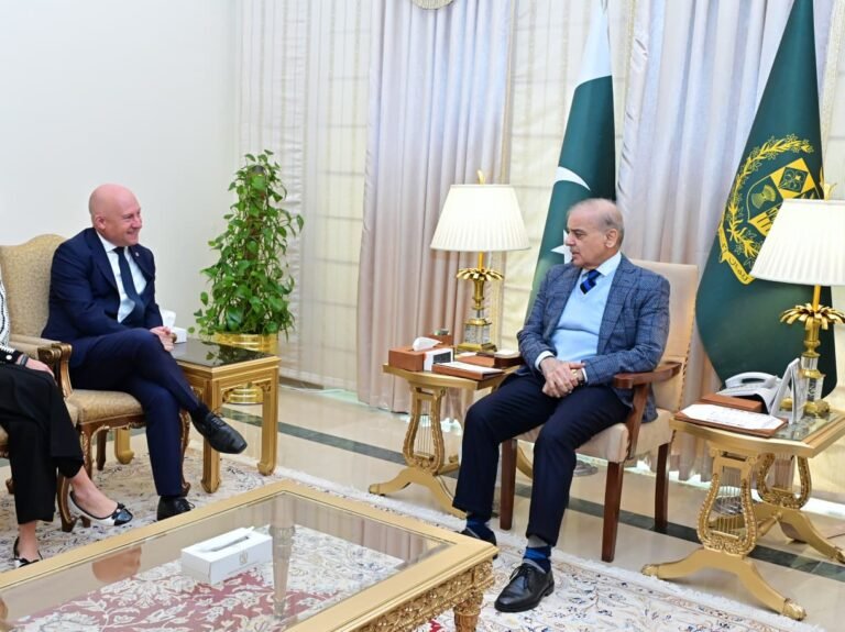 وزیراعظم محمد شہباز شریف سے معروف سویڈش ٹیلی کمیونیکیشن کمپنی ایرکسن (Ericsson) کے وفد کی ملاقات