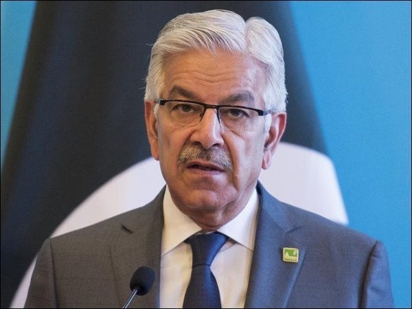 اسلام آباد: خودکش حملہ آور پاکستانی شہری تھا، افغانستان کا دورہ کیا تھا — وزیر دفاع خواجہ آصف