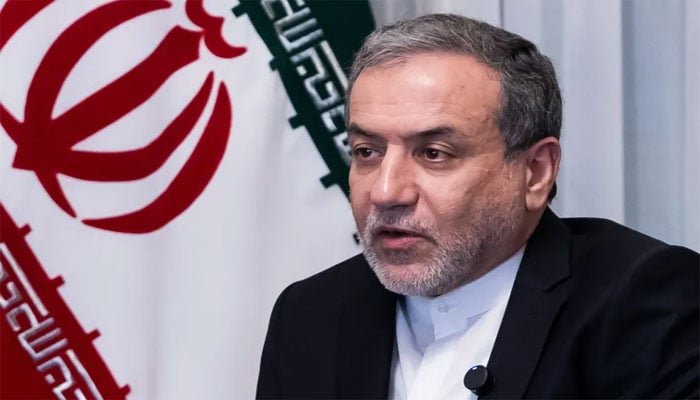 ایران: امریکا سے بات چیت میں یورینئم افزودگی کے حق سے پیچھے نہیں ہٹیں گے – وزیر خارجہ