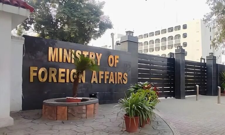 پاکستان کی دفاعی صلاحیتیں کسی کے لیے خطرہ نہیں، صرف خودمختاری کی حفاظت کے لیے ہیں: دفتر خارجہ