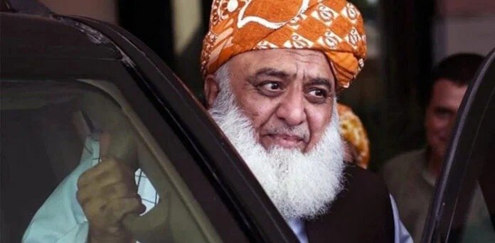 پوری اسلامی دنیا کو مل کر ایک مضبوط اسلامی بلاک بنانا چاہیے — مولانا فضل الرحمن