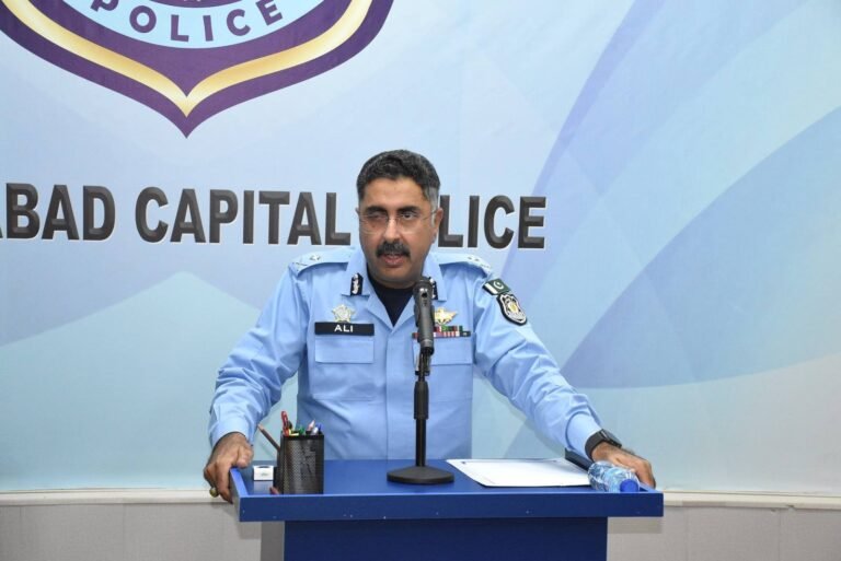 اسلام آباد پولیس کی کامیاب کارروائی، قتل کیس میں ملوث ملزمان کی گرفتاری پر ٹیموں کو اعزازات
