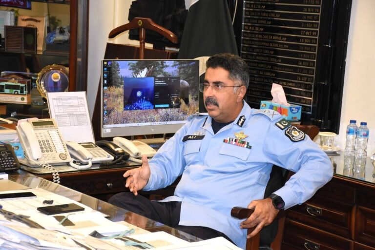 اسلام آباد: جرائم کے خلاف کریک ڈاؤن تیز، 13 ملزمان گرفتار، پولیس کا زیرو ٹالرنس کا اعلان