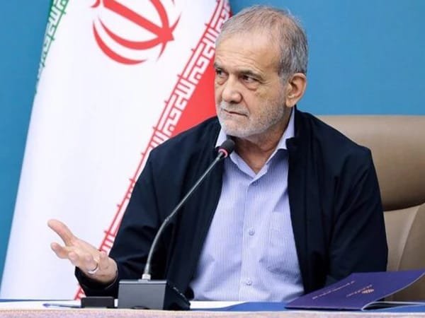 ایران-اسرائیل کشیدگی: صدر پزشکیان کا جذباتی اعلان، ہلاکتیں 2 ہزار سے تجاوز