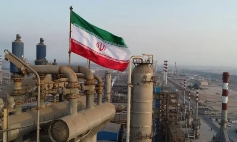 ایران نے پیٹرو کیمیکل مصنوعات کی برآمدات پر مکمل پابندی لگا دی